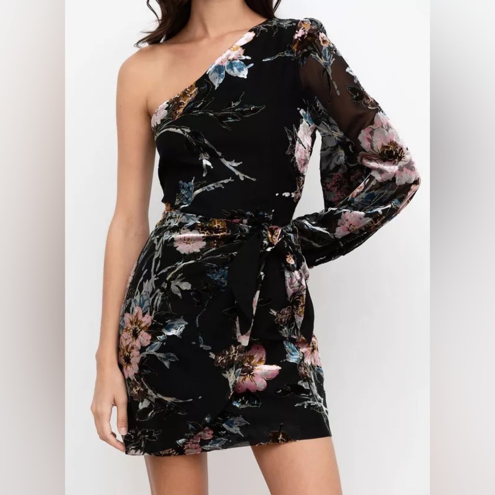 Yumi Kim New With Tags NWT, Studio 54 Dress in size SM, Timeless Velvet Burnout